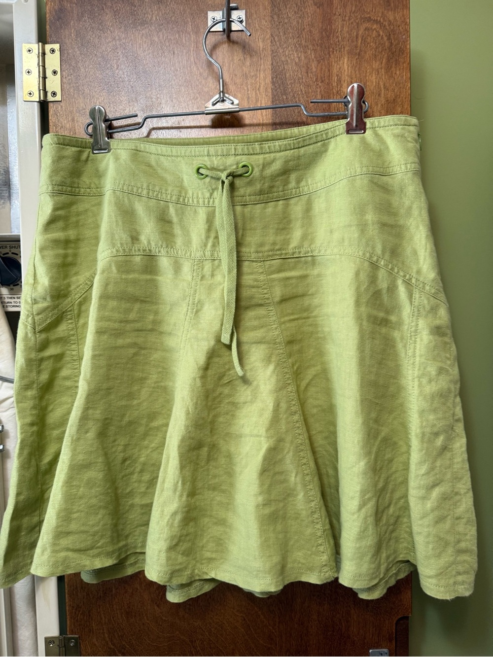 ATHLETA Women's Lime Green A-Line Drawstring Skirt